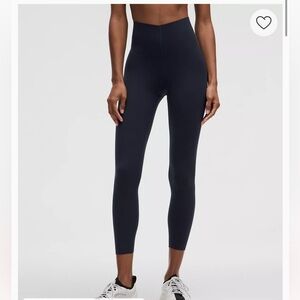 NWT Navy Lululemon Glow Up Super High Rise 25” Leggings
